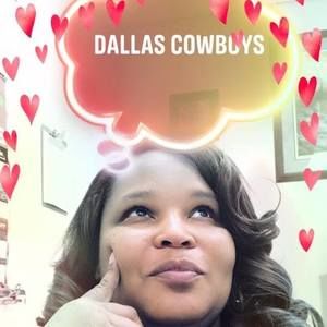 Meet your Posher, Mia